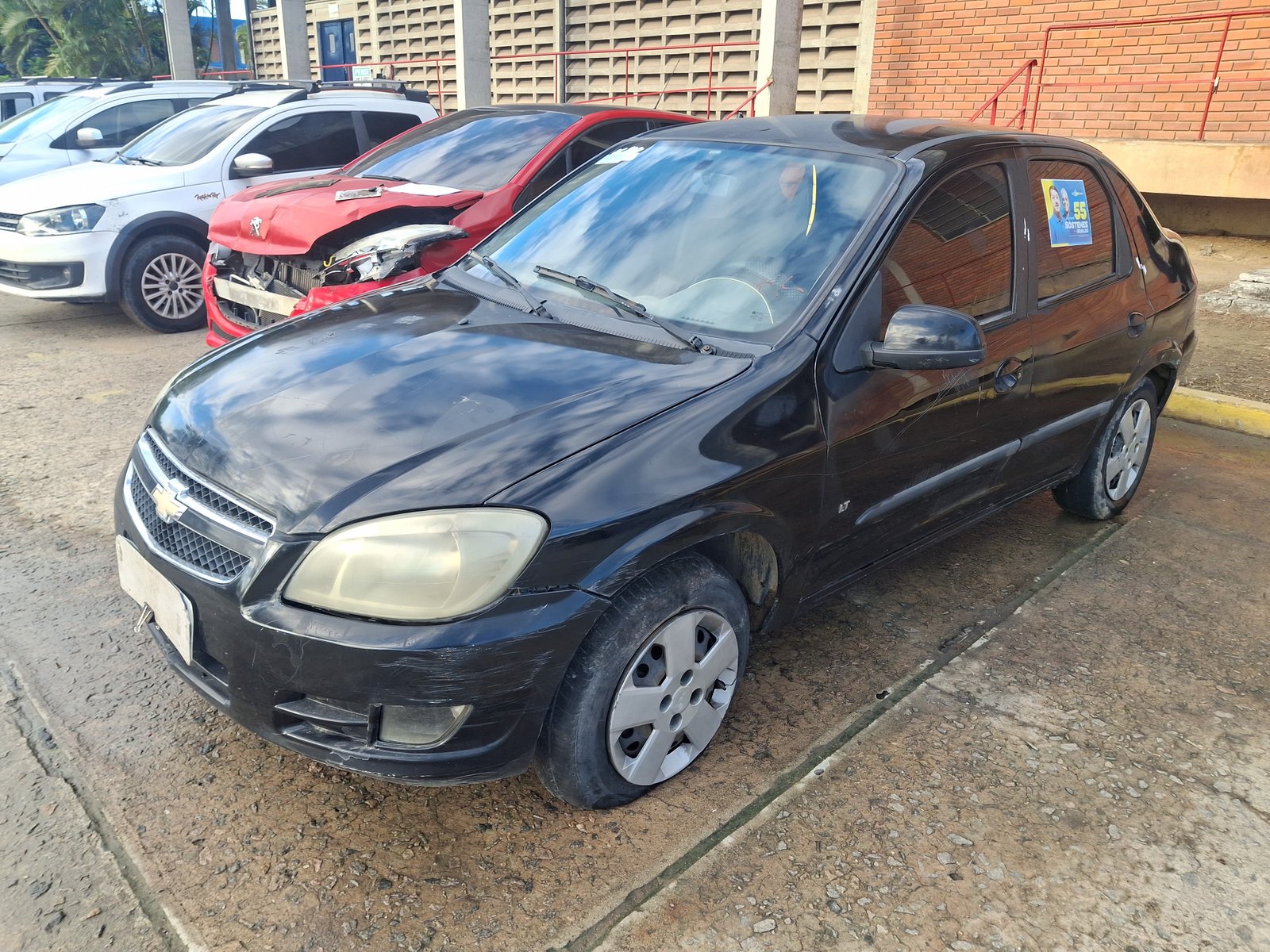 PRISMA 1.4L LT ANO 2011 / 2012