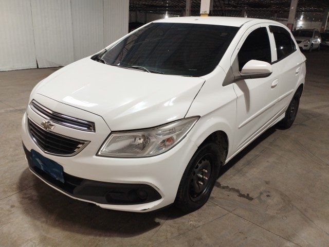 ONIX 1.0MT LT ANO 2014/2014