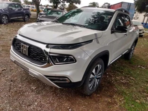 TORO VOLCANO AT9 2.0 4X4 ANO  2023/2024